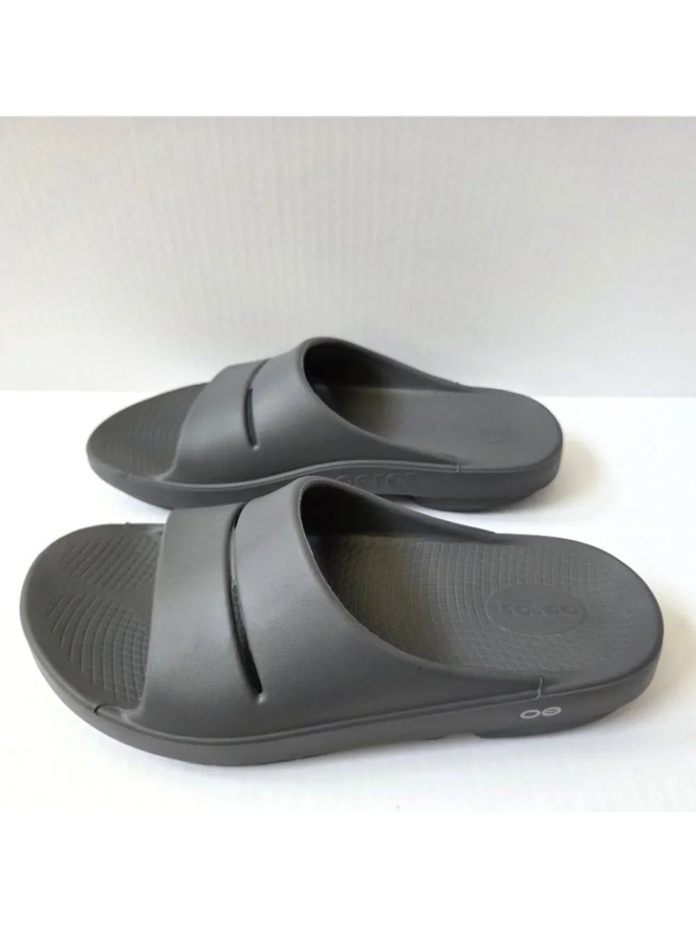 Oofos Ooahh Slide Sandals Mens 11 Gray Recovery Comfort Shoes Womens 13